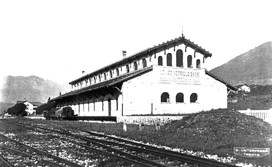 Fotografia storica dello stabilimento di Acqua Levico